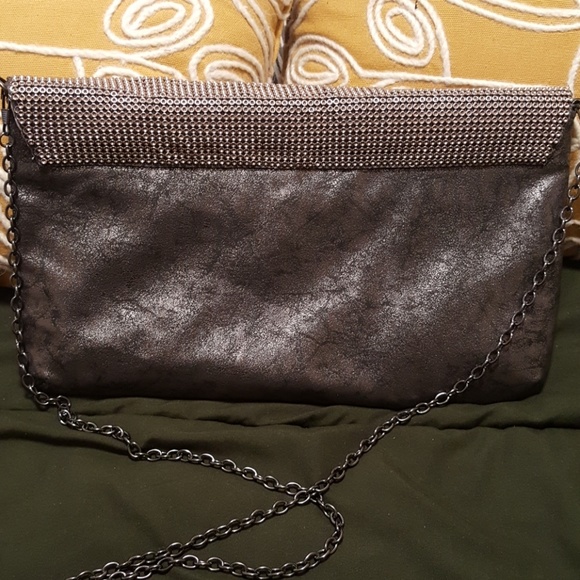 Expressions NYC metallic clutch with chain - Picture 2 of 4